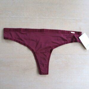 New Le Mystère Infinite Comfort Thong Dark Cherry L/XL Seamless Underwear
